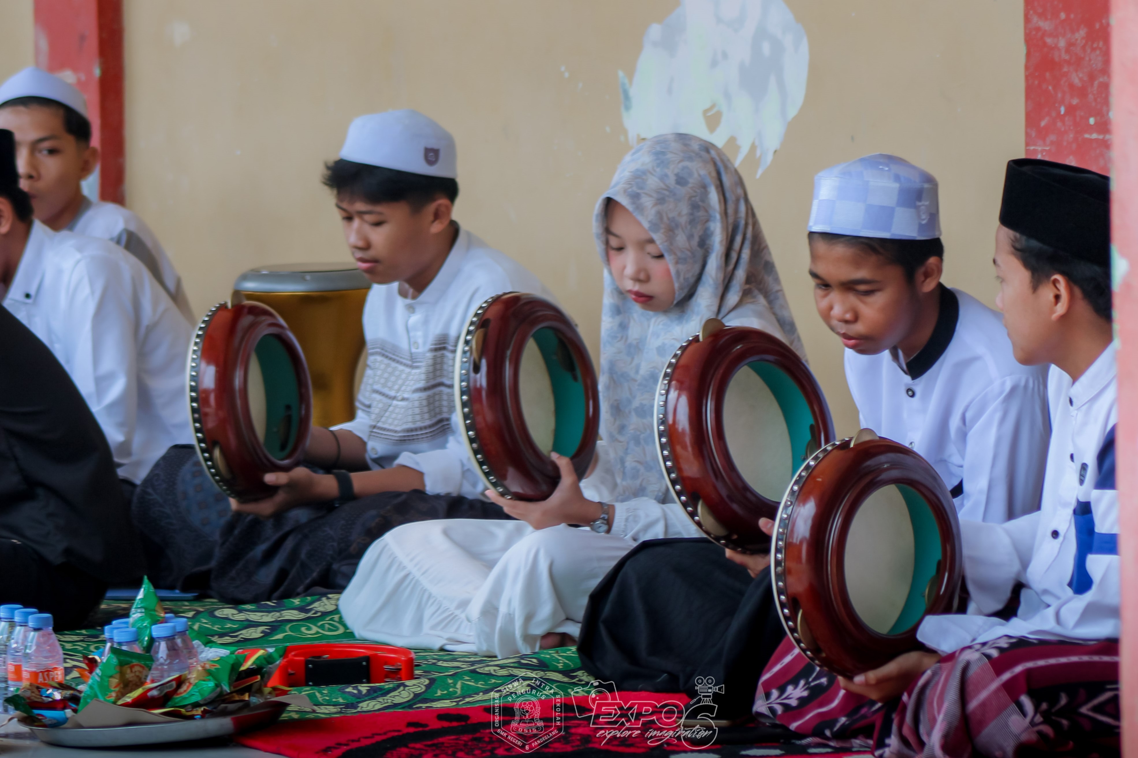 Penampilan hadroh siswa SMK Negeri 6 Pandeglang