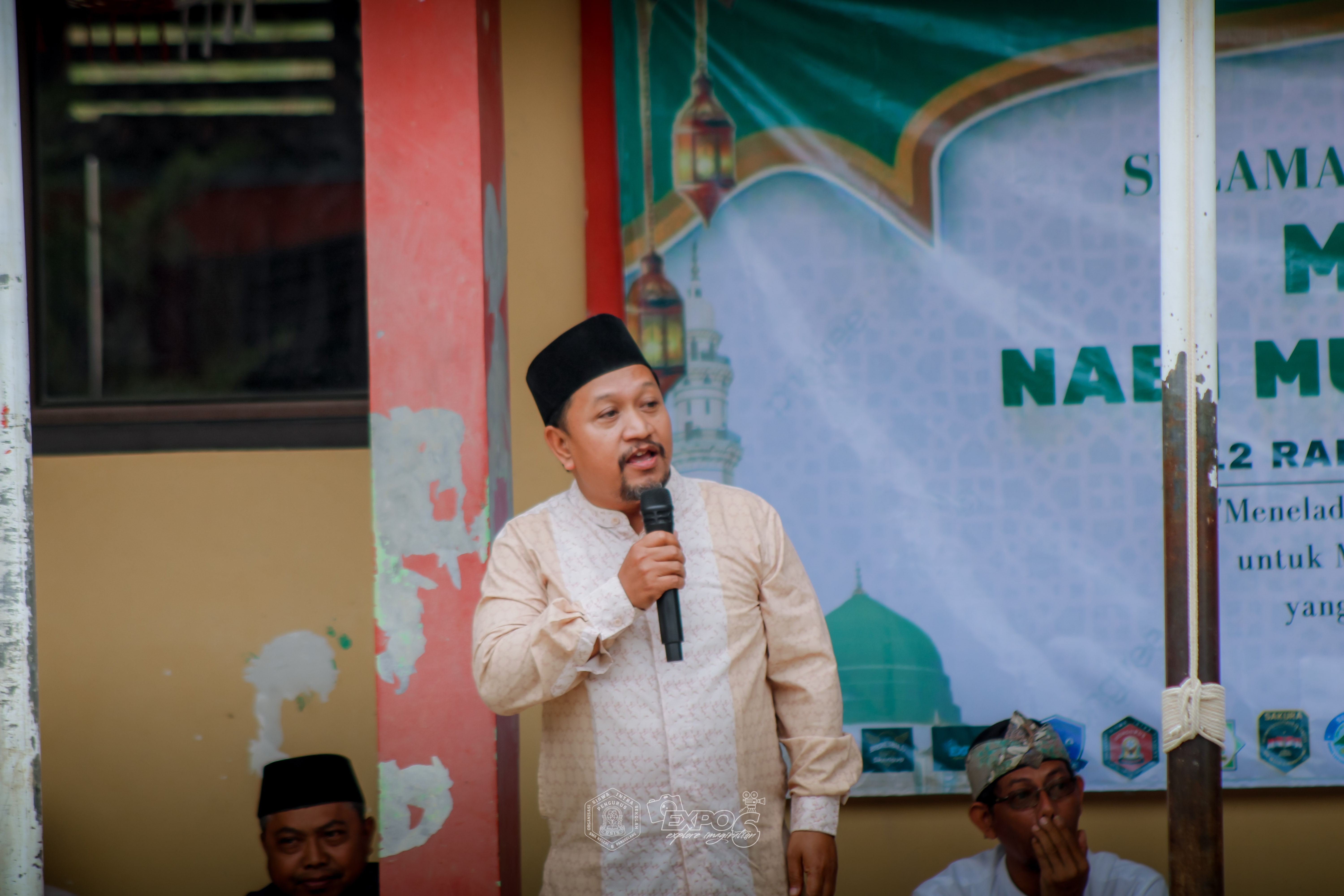 Ceramah agama oleh H. Asep Sadikin S.Pd.I.
